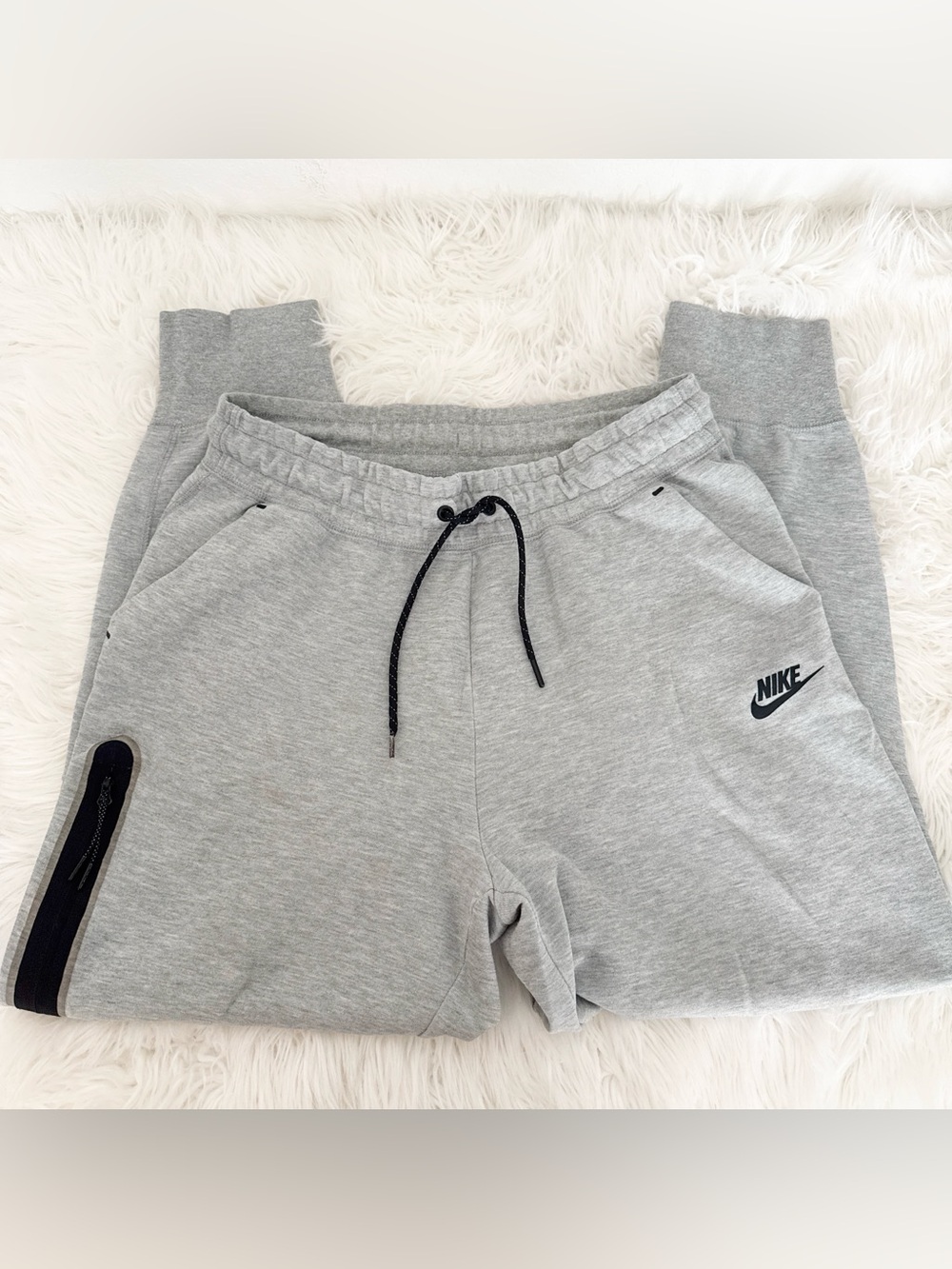 Nike Men's Grey Pullover Joggers with Black Accents